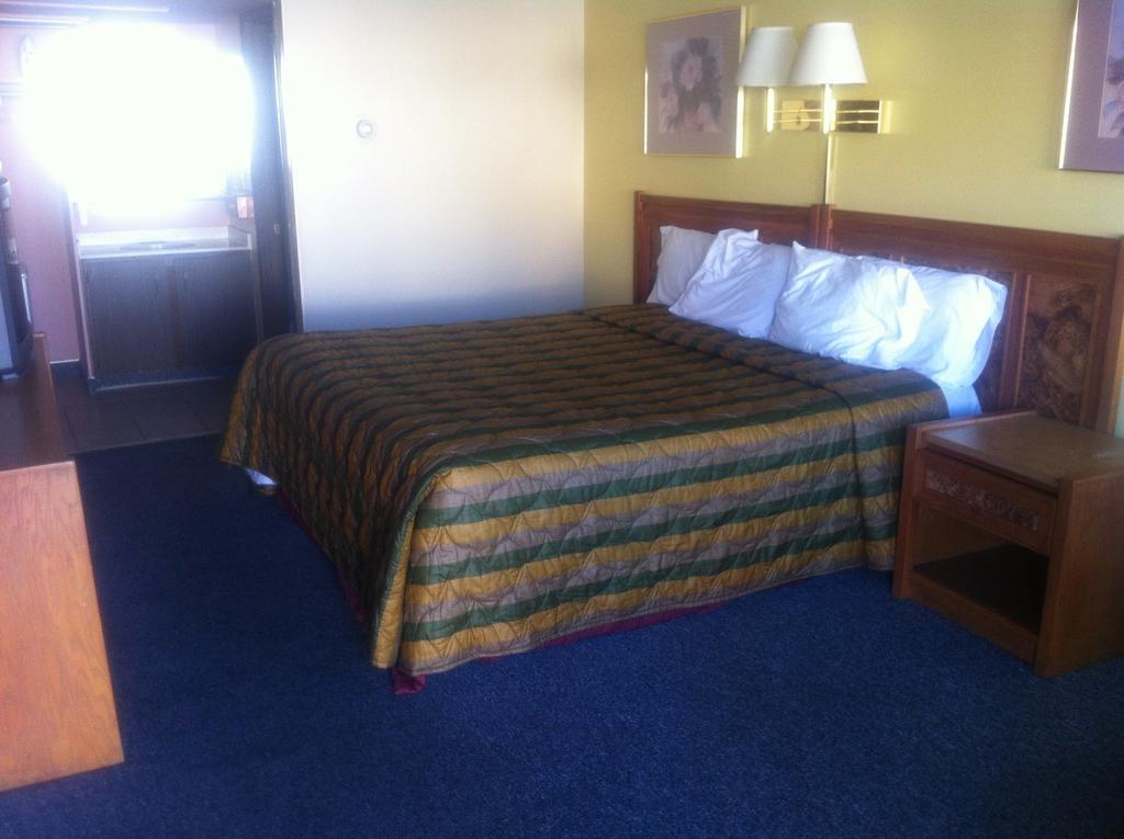 Galaxie Motel Brigham City Habitación foto